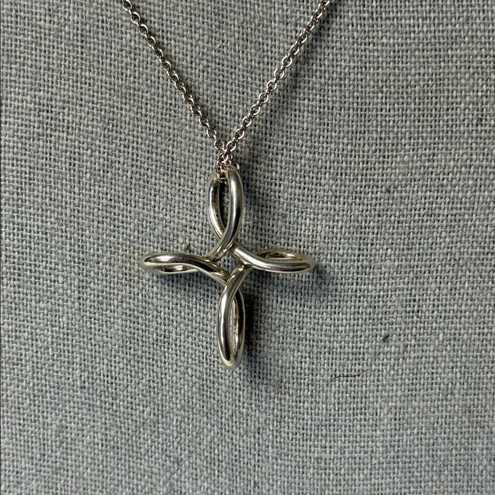 Tiffany & Co. Elsa Peretti Infinity Cross Pendant Necklace Sterling Silver 25" - Picture 5 of 6
